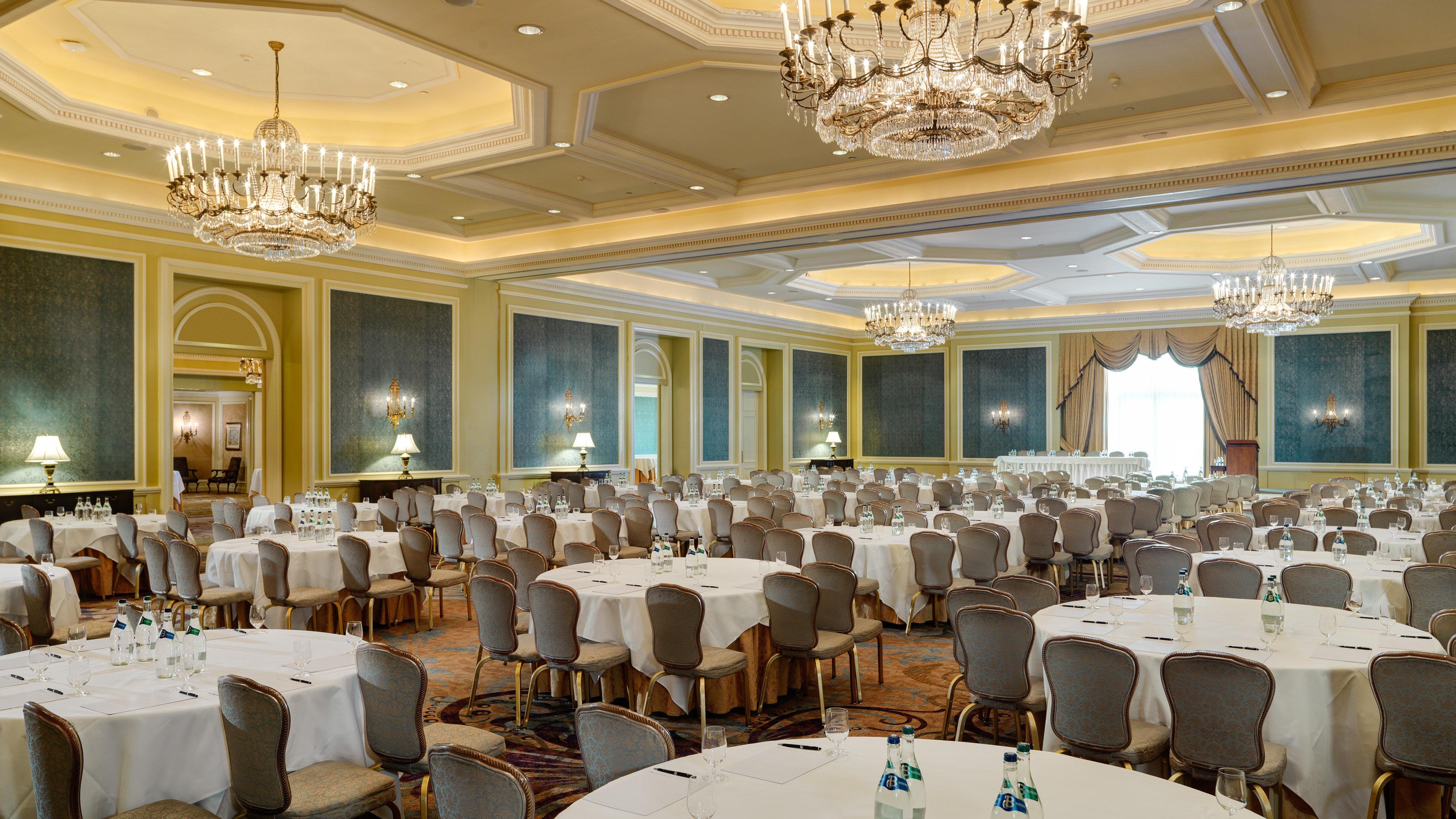 อินเตอร์คอนติเนนตัล ดับลิน Hotel ภายนอก รูปภาพ The ballroom at the Ritz-Carlton, Boston