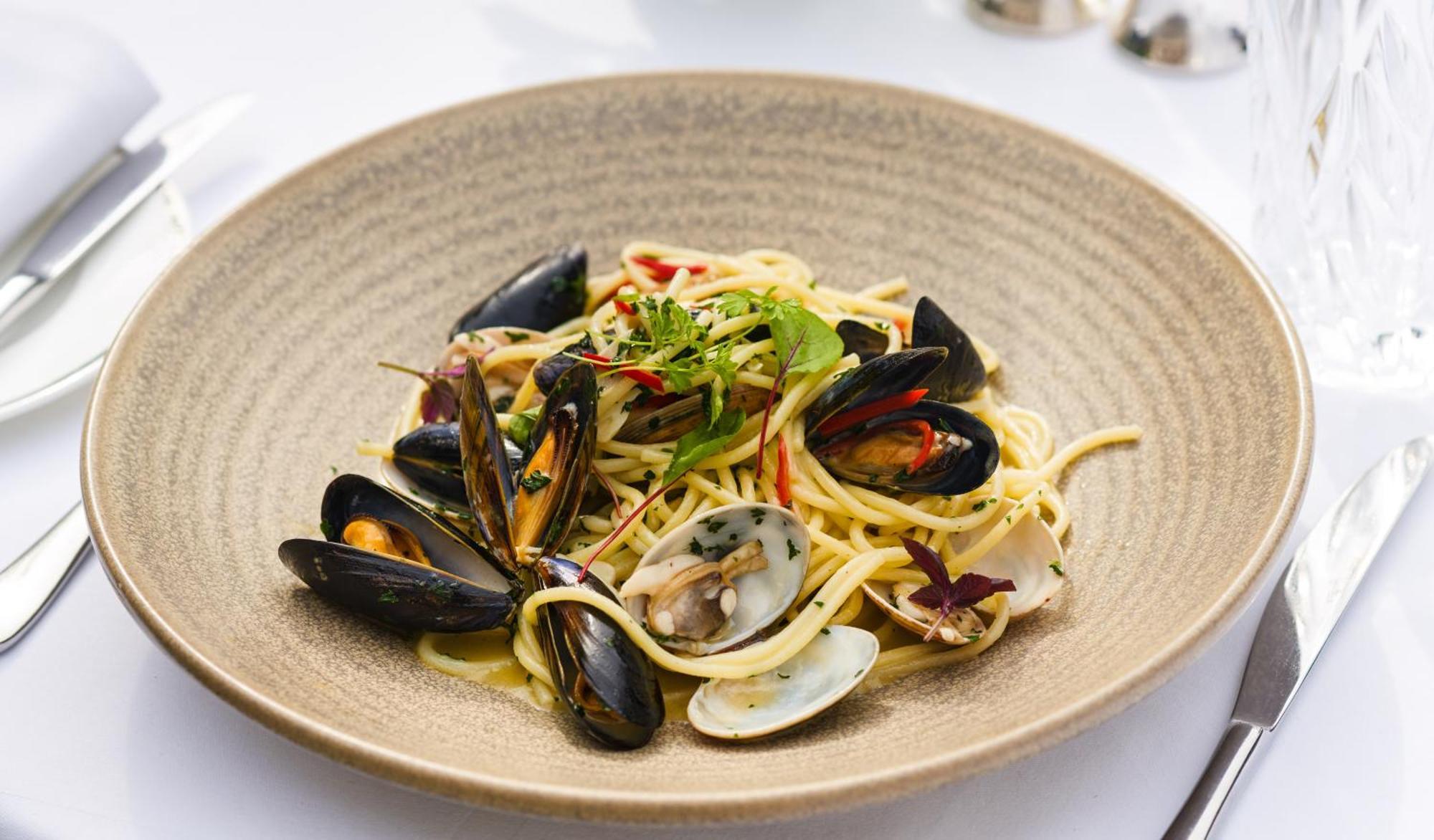 อินเตอร์คอนติเนนตัล ดับลิน Hotel ภายนอก รูปภาพ Spaghetti alla vongole